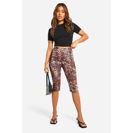 Petite Leopard Bengaline Capri Pant