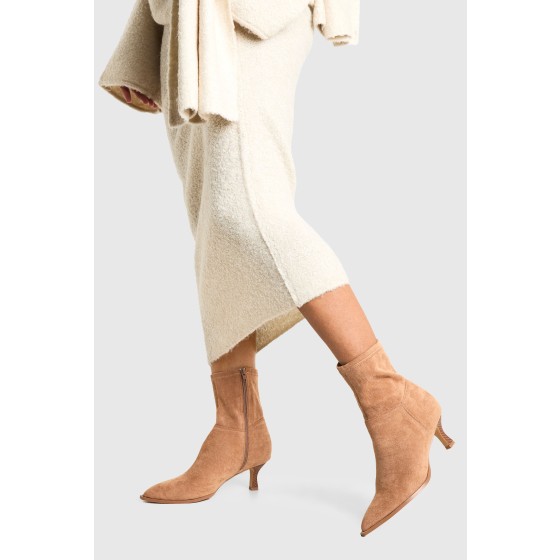 Pointed Toe Low Heel Slim Ankle Boots