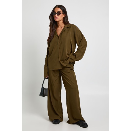 Petite Oversized Shirt & Wide Leg Trouser Co-ord