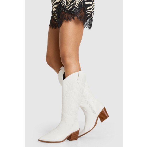Wide Fit Embroidered Western Cowboy Boots