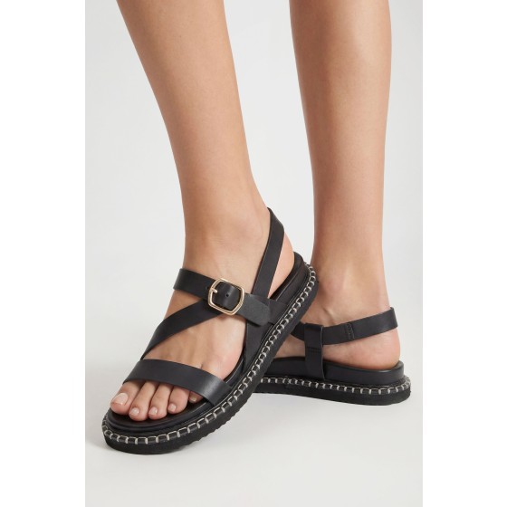 Cross Over Detail Platform Sandals
