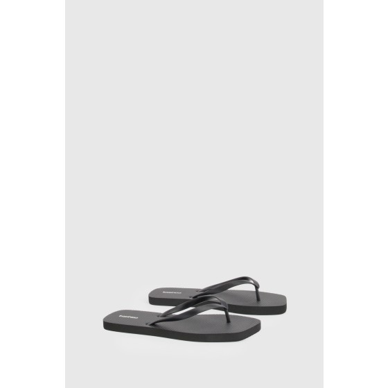 Square Toe Flip Flops